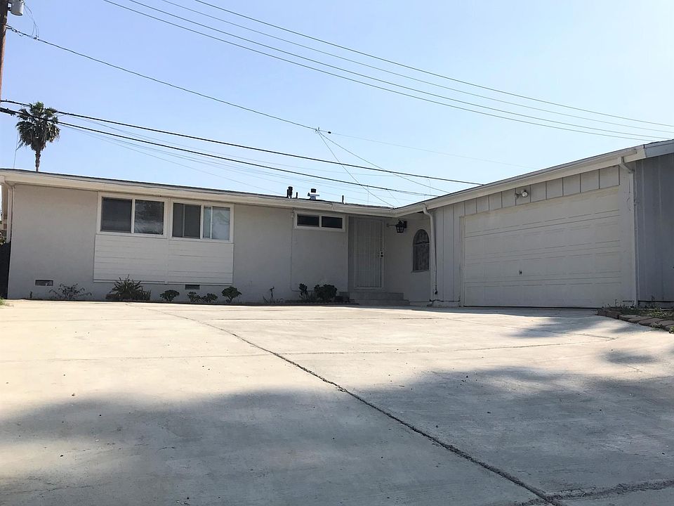 1st image of 16008 Flamstead Dr