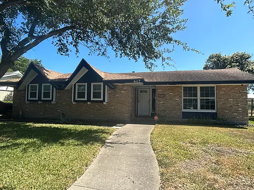 4117 Monaco Dr Photo 1