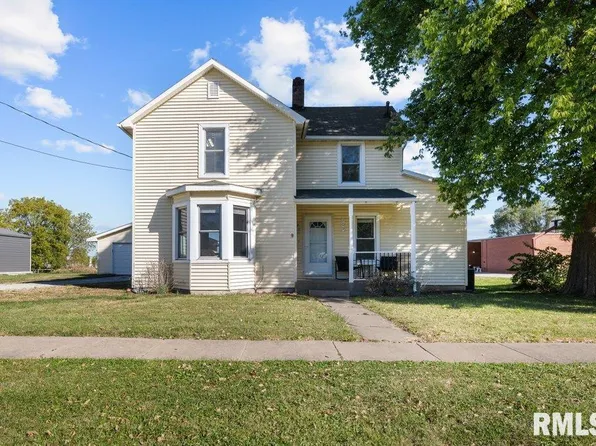 709 W Edgington St, Reynolds, IL 61279