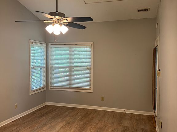 4th image of 6000 Winterpointe Ln APT 303