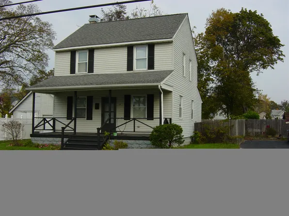 9 Northridge St #9, Patchogue, NY 11772