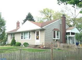 2901 Colgate Ave, Delanco, NJ 08075