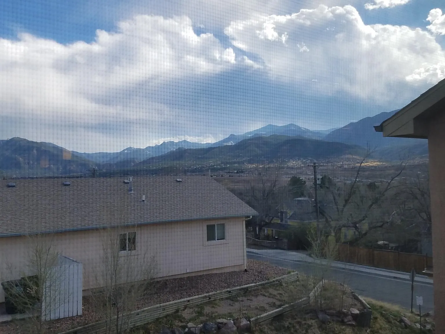 2 bed, 1300 sqft, $1,800 — Photo 2