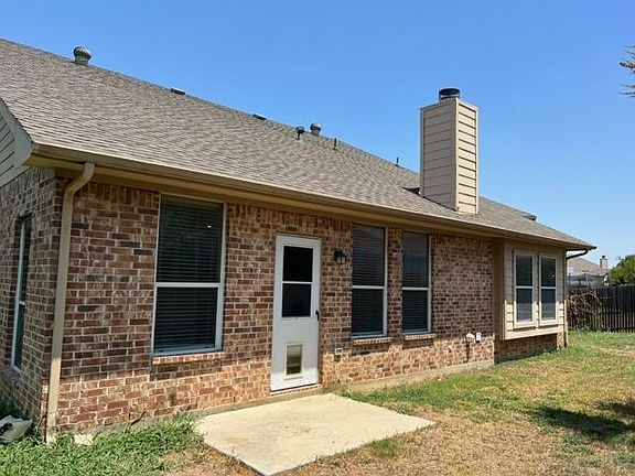 2nd image of 4353 Red Clover Ln