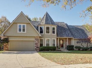 12329 Pembroke Ln, Leawood, KS 66209