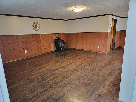 2nd image of 1213 1/2 Louisiana Ave