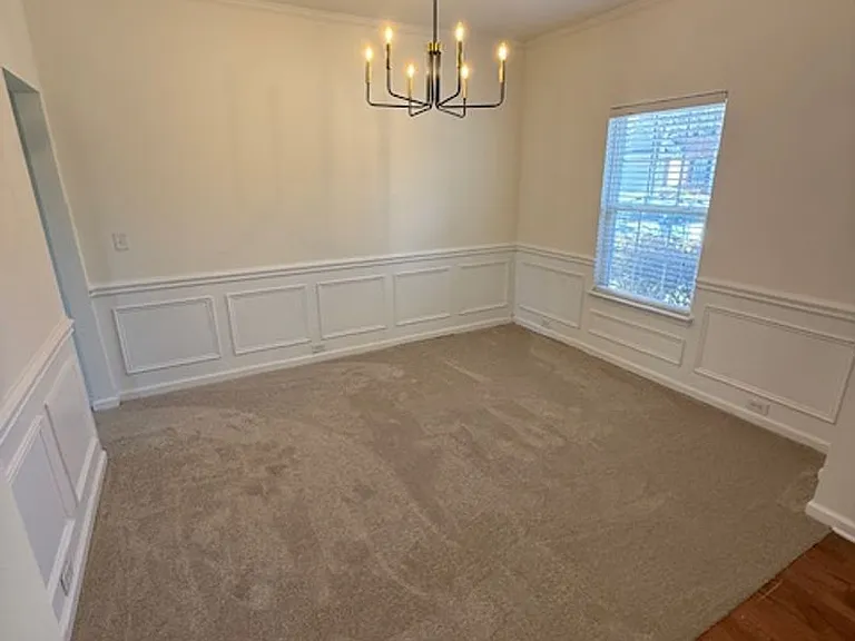 6423 Hermsley Rd — Photo 22