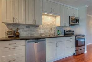 2nd image of 1214 Barton Hills Dr APT 205