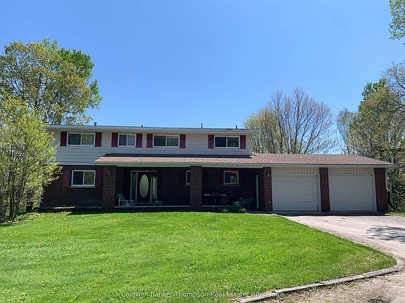 3rd image of 79 Oakridge Dr