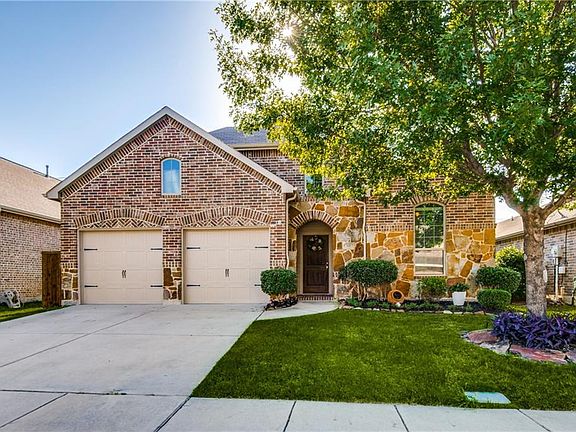 2nd image of 325 Bluefinch Dr