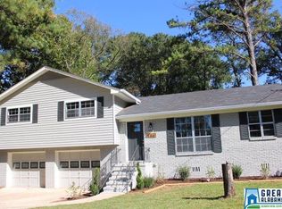 746 Parkmoor Cir, Bessemer, AL 35023