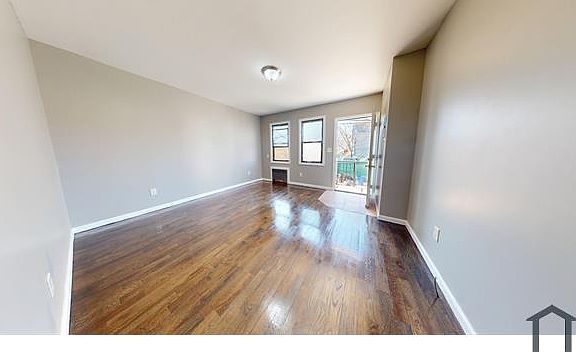 2nd image of 43 Sanders St #1