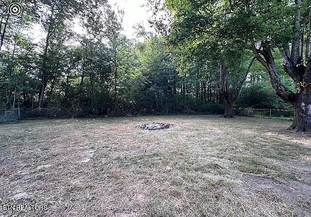2nd image of 1282 Main St