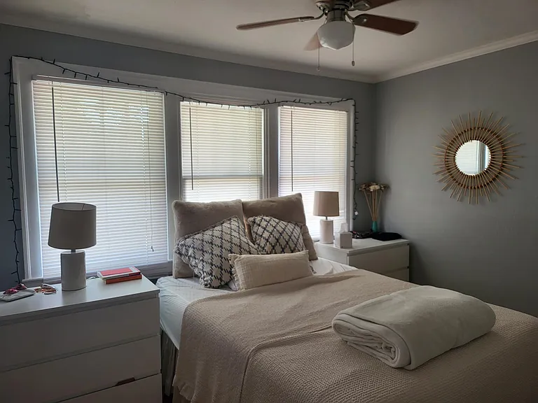 700 Hamilton Cres #1 — Photo 14