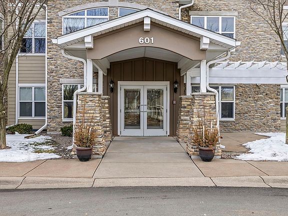 2nd image of 601 Levander Way APT 316