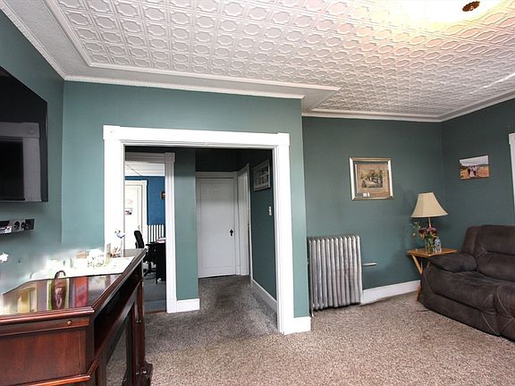 3rd image of 23-25 McKinley Ave