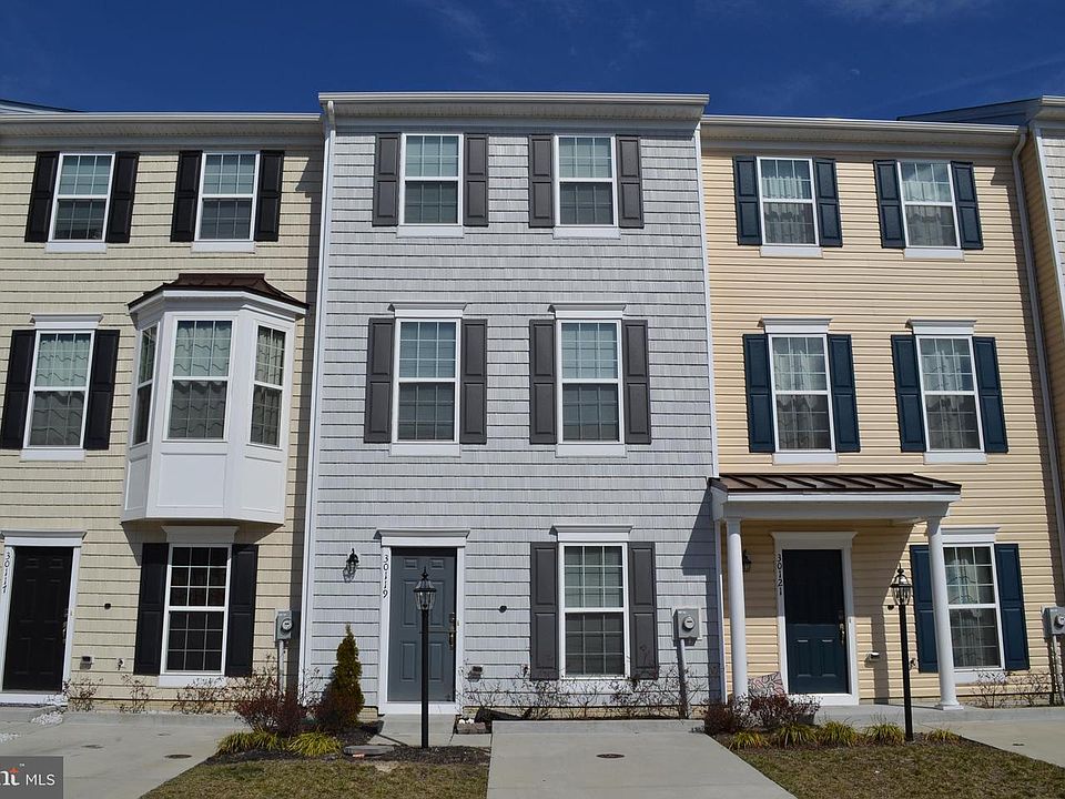 1st image of 30119 Bladen Dr