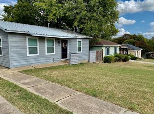 5124 Langley Rd, River Oaks, TX 76114