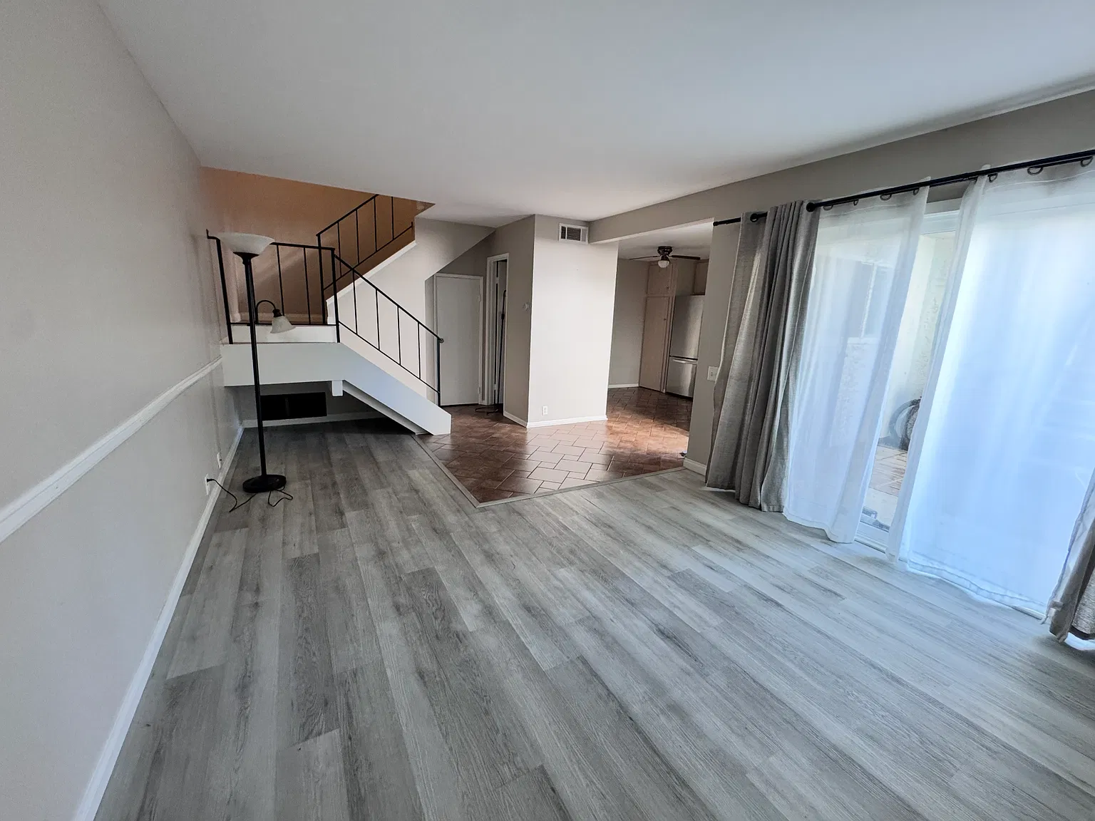 2 bed, 1.5 bath, 1046 sqft, $3,000 — Photo 1