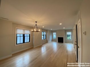 33 Brimmer St, Watertown, MA 02472