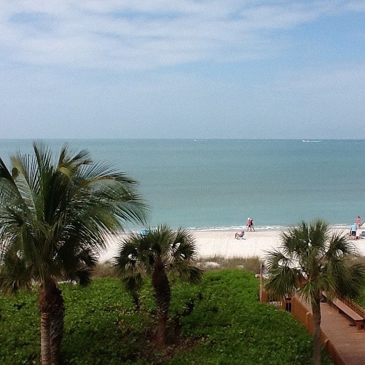 1st image of 10475 Gulf Shore Dr APT 131
