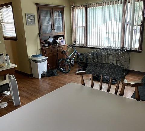 3rd image of 801 Oakland AVENUE