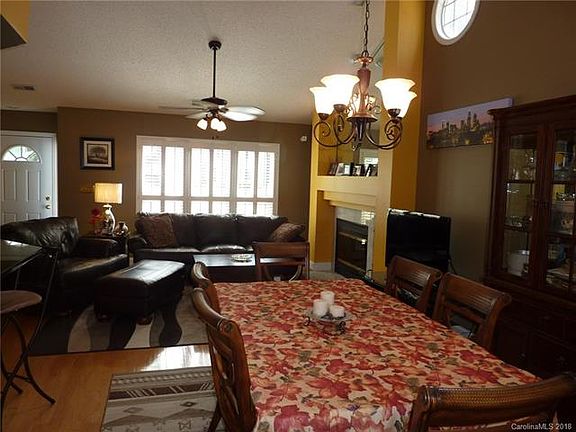 5th image of 2609 Kirkholm Dr