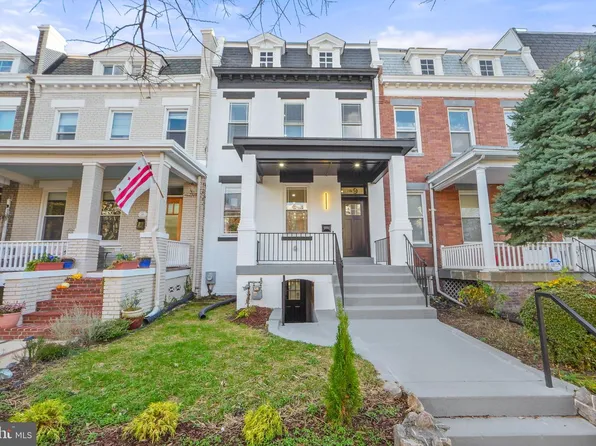 9 Girard St NE, Washington, DC 20002