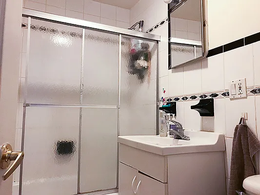 Rented by Francine Realty | media 17