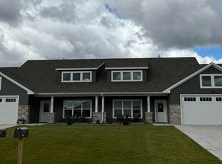 4010 Cumberland Dr, Plover, WI 54467