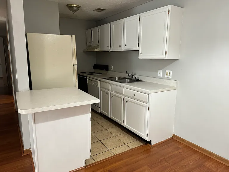 1081 S Broadway #108 — Photo 5