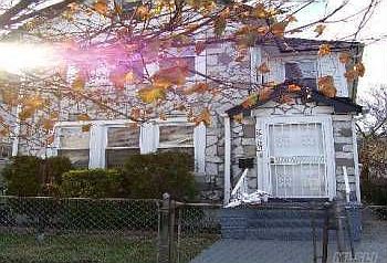 1st image of 9918 193rd St
