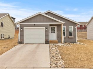 524 Diamond Ridge Blvd, Rapid City, SD 57703