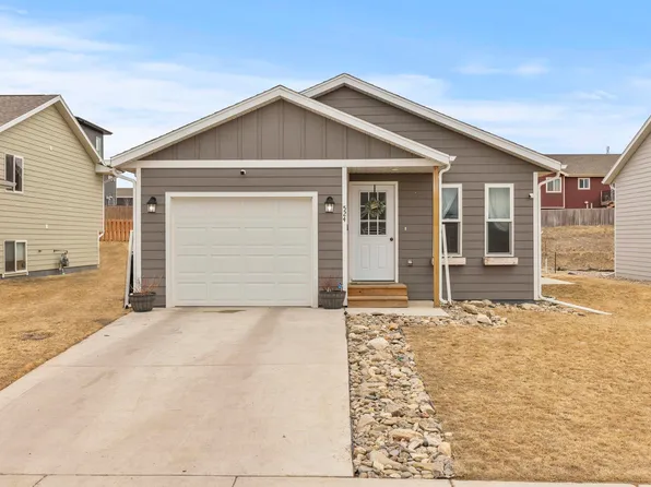 524 Diamond Ridge Blvd, Rapid City, SD 57703