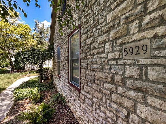 5th image of 5929 Hunter Pl