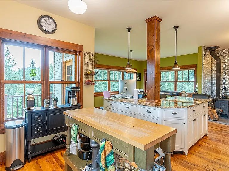6710 Farm To Market Rd — Photo 16