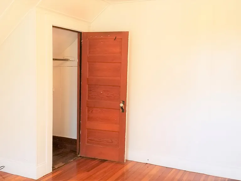 32-34 Salem St #3 — Photo 8