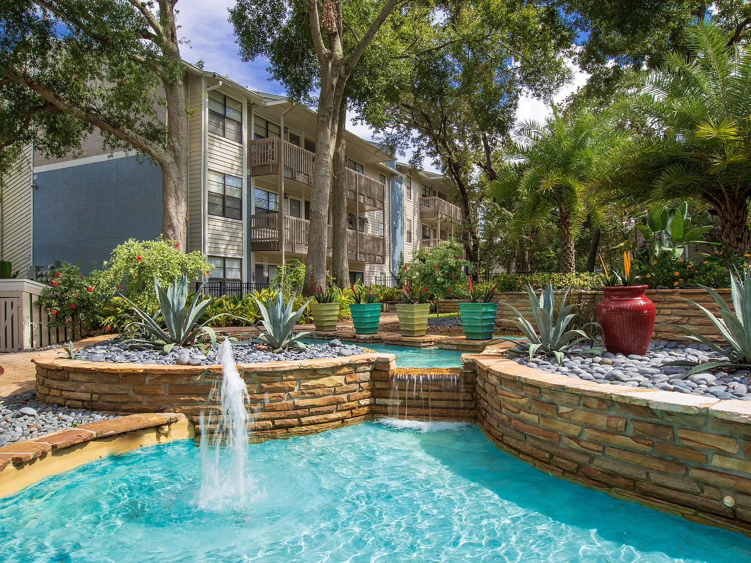 Stillwater Palms — Photo 4