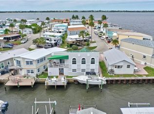 16 Nettles Blvd, Jensen Beach, FL 34957