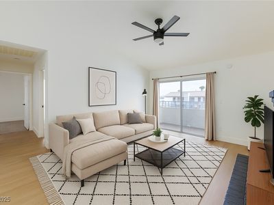 3770 Shirebrook Dr APT 160, Las Vegas, NV, 89115