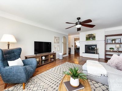 1708 Roxborough Rd Unit H, Charlotte, NC, 28211