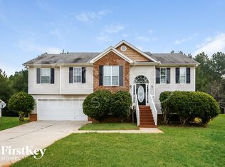833 Brandon Dr, Winder, GA 30680