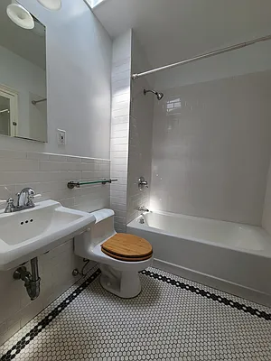 Rented by M.Woods & Associates | media 14