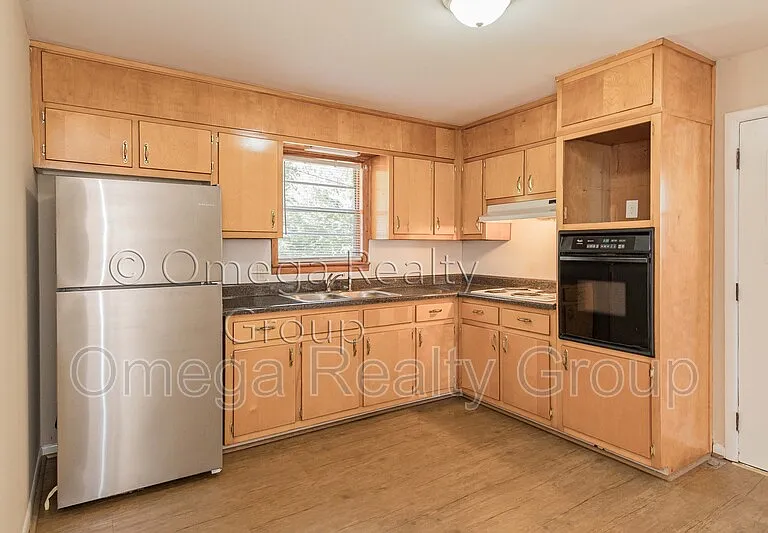 7716 Michael Cir — Photo 12