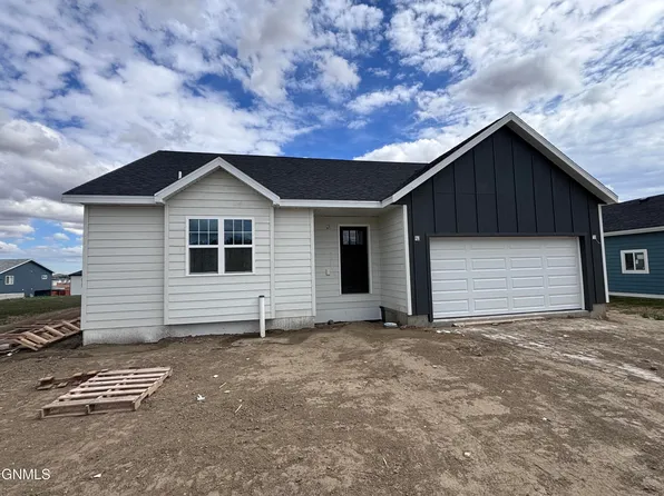 1228 Tara Ln SW, Watford City, ND 58854