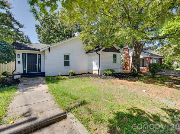 3001 Tuckaseegee Rd, Charlotte, NC 28208