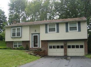 116 Briarwood Ln, Cranberry Township, PA 16066