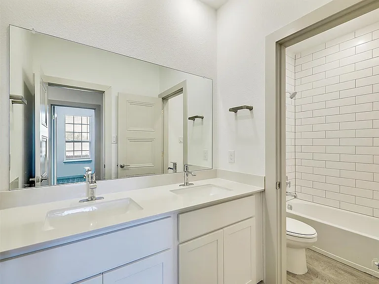 563 Eiseley Dr — Photo 11