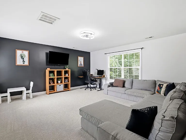 8636 Sagekirk Ct — Photo 34
