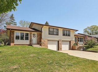 S70W13426 Fennimore Ln #13424, Muskego, WI 53150